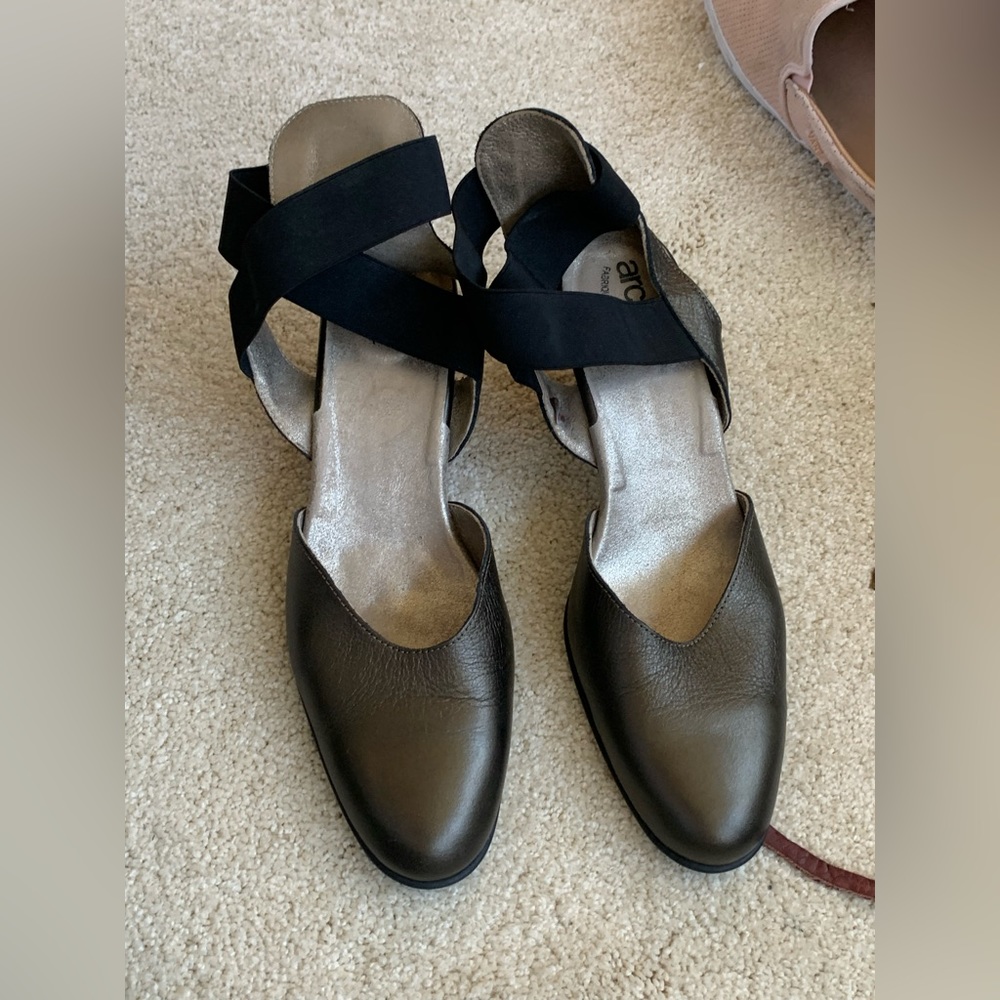 Arche black & pewter heels sz 38